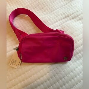 Lululemon hot pink belt bag NWT